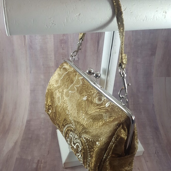 Jaclyn Smith Brocade Clutch - Picture 2 of 7